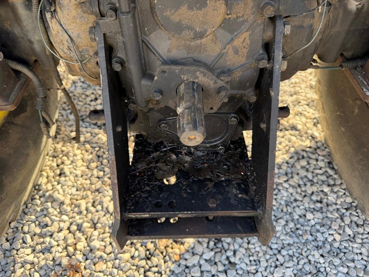 john-deere-4700-image-14