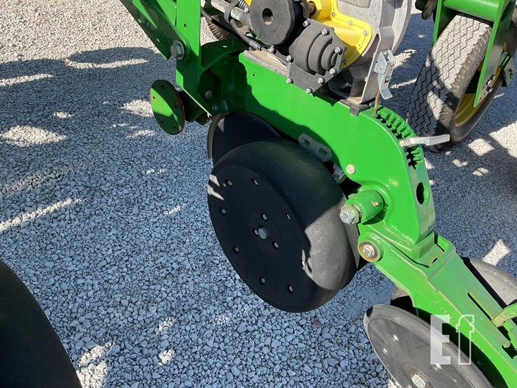 john-deere-1770-ccs-image-41