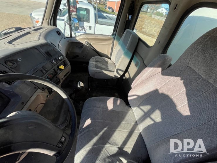 2007-sterling-acterra-image-57