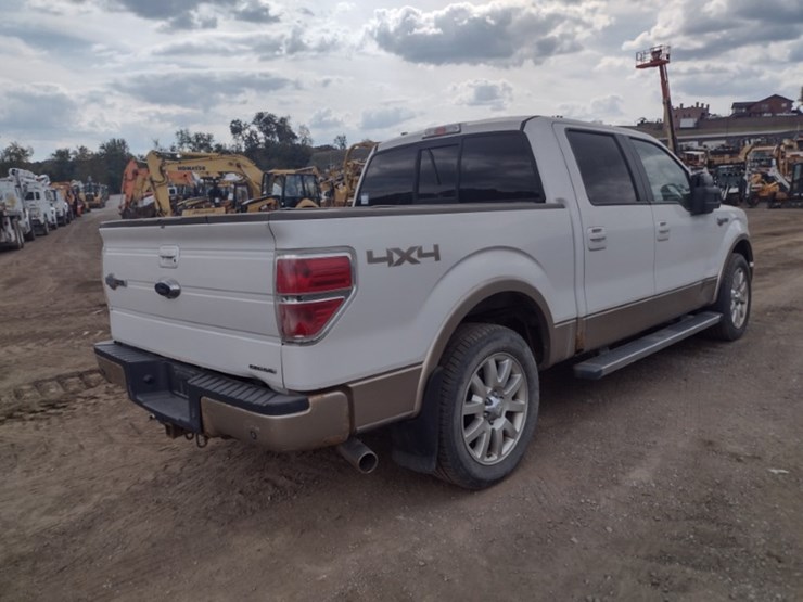 12-ford-f150-image-27