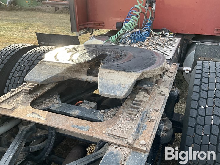 2002-kenworth-w900-image-11