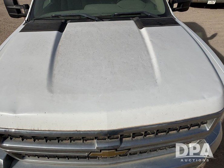 2010-chevrolet-silverado-2500hd-image-15