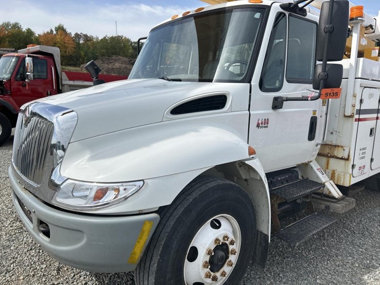 international-4000-image-9