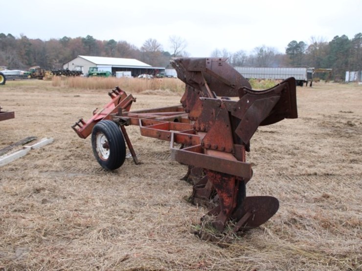 6-bottom-roll-over-plow-23"-plows-image-2