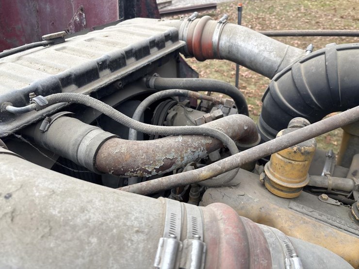 1988-peterbilt-377-image-28