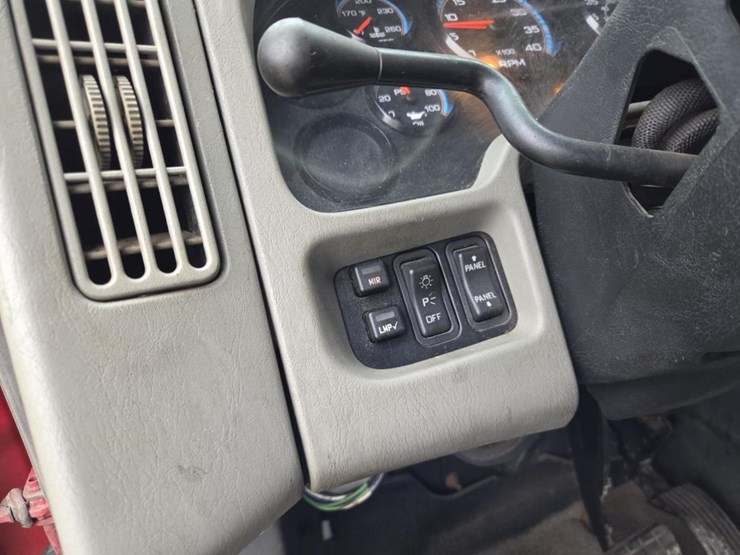 2013-international-durastar-4300-image-83