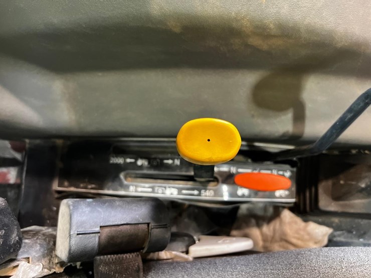 2017-massey-ferguson-1754-image-33