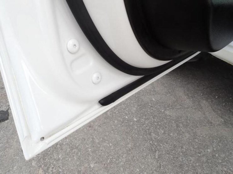 gmc-sierra-1500-sle-image-37