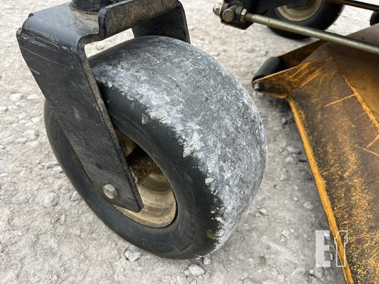 cub-cadet-tank-lz48-image-13