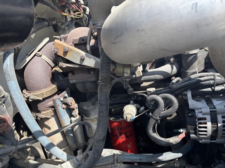 freightliner-fl80-image-38