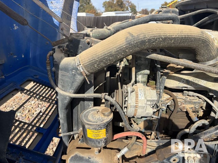 freightliner-fl106-image-58