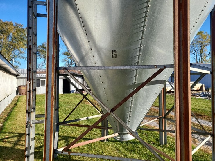 brock-12-ton-feed-bin-w/boot---bin-#6-image-7