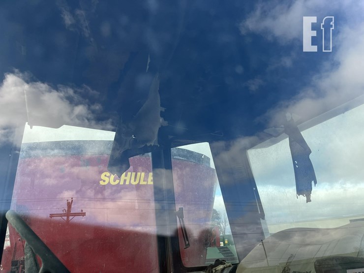 international-1086-image-23