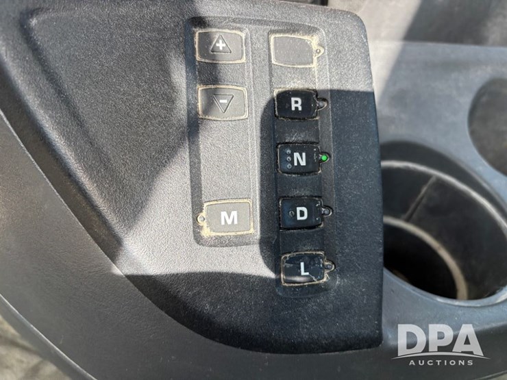 2012-international-prostar-image-36