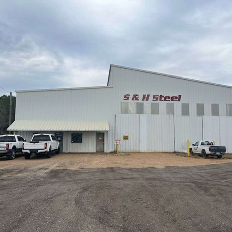 2108 Highway 80 E, Pearl, MS 39208