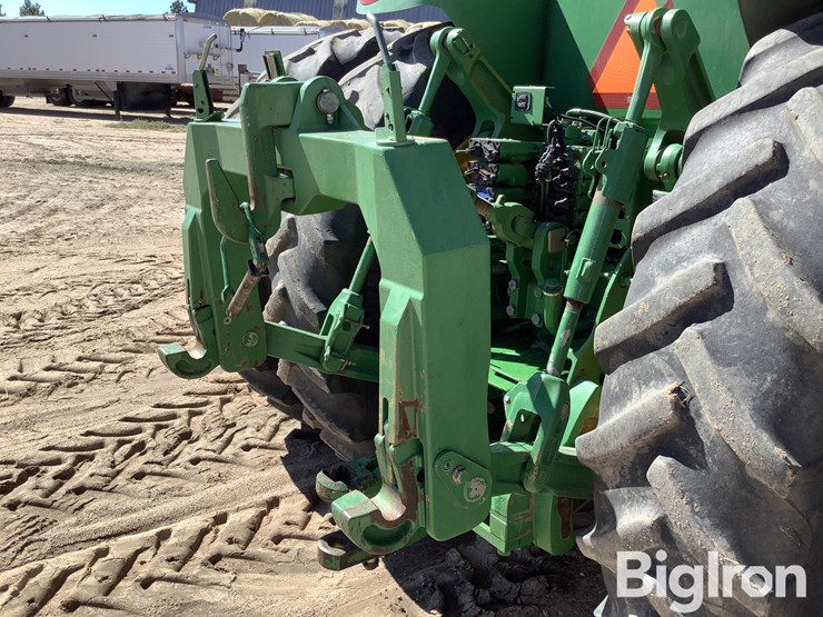 john-deere-8320r-image-13