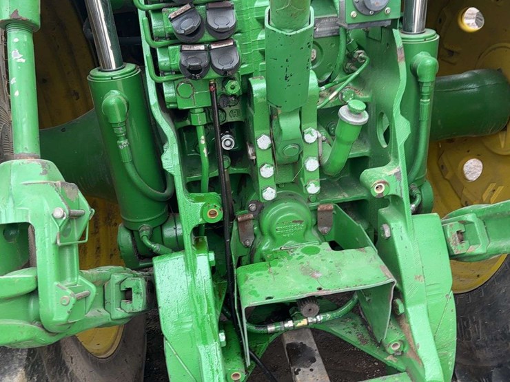 2003-john-deere-8120-image-23