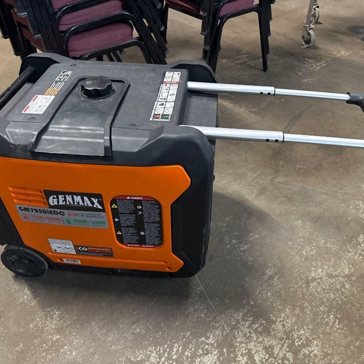 GenMax Co GM7250IE Gas Generator