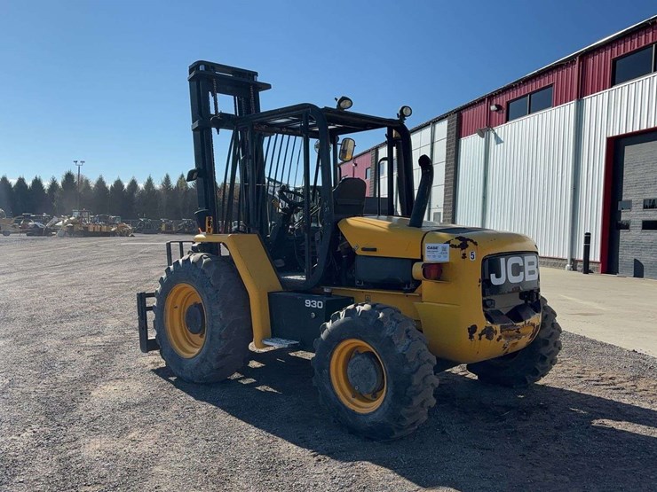 2015-jcb-930-image-4