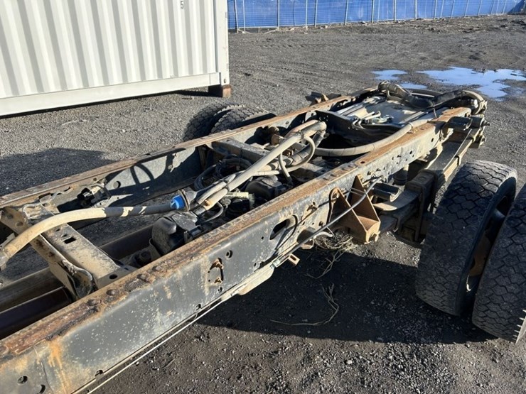 2014-ford-f450-sd-image-32