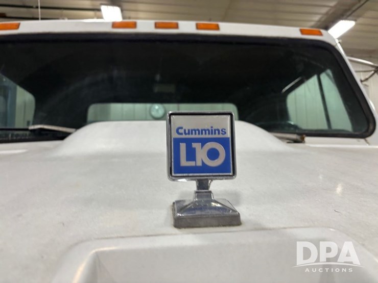 1989-international-2375-plow-truck-(dr12639-unit-215)-image-10