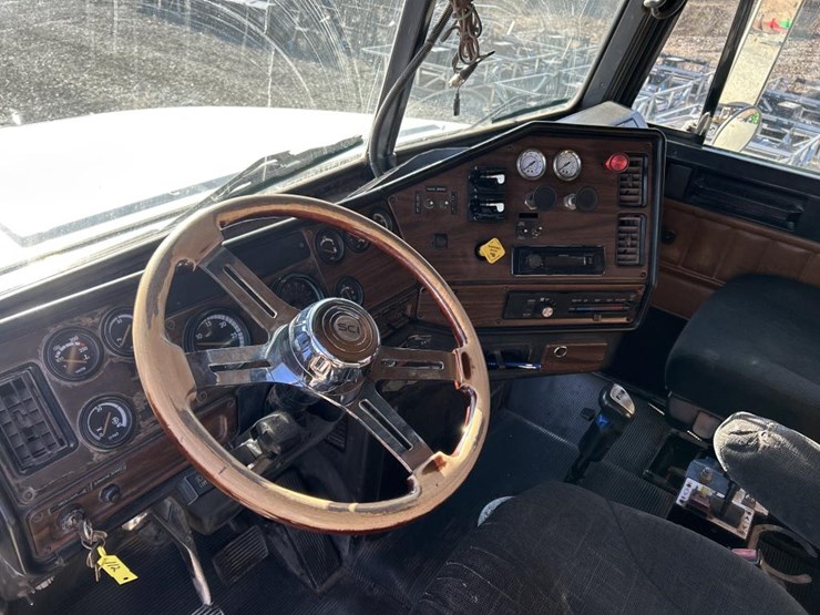 1997-cummins-m11-image-63