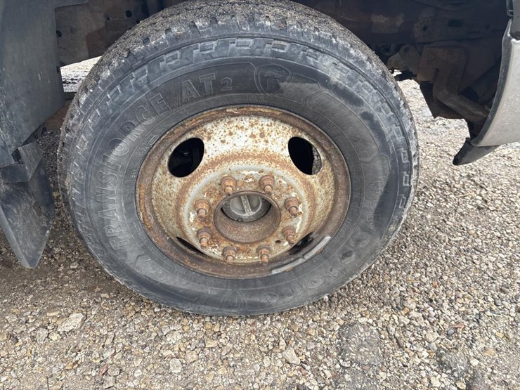 ford-f350-xl-image-48