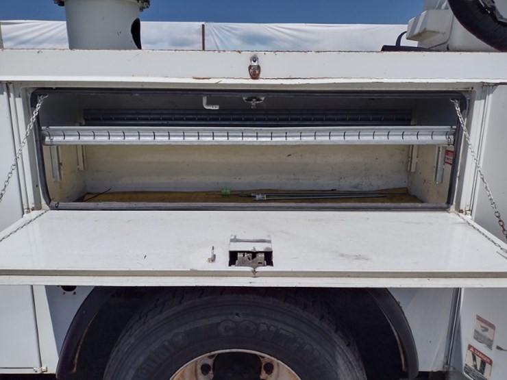 international-durastar-4300-image-30