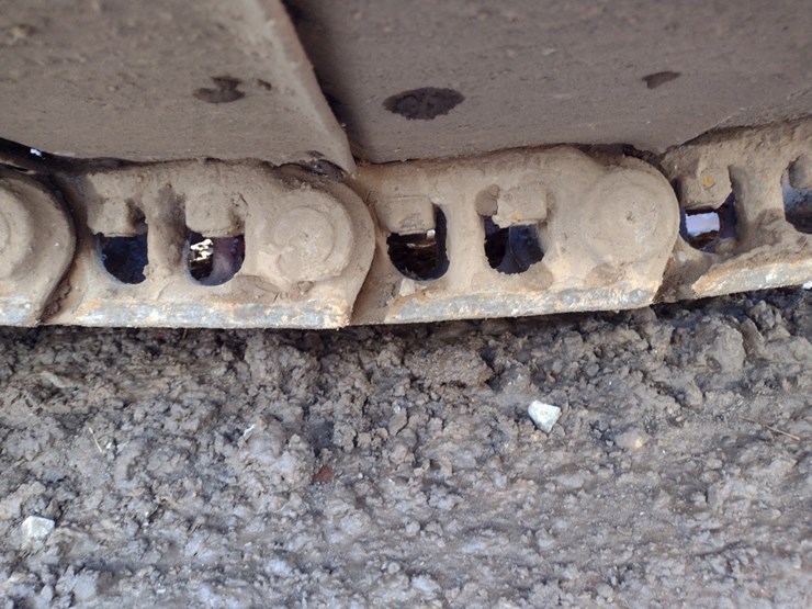 caterpillar-320fl-image-28