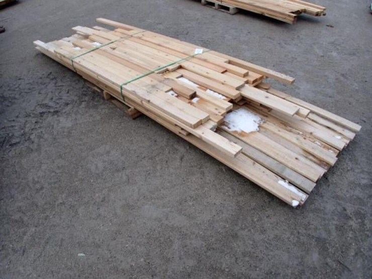 qty-of-(57)-1-2-in.-x-4-10-in.-x-4-12-ft-low-grade-image-1