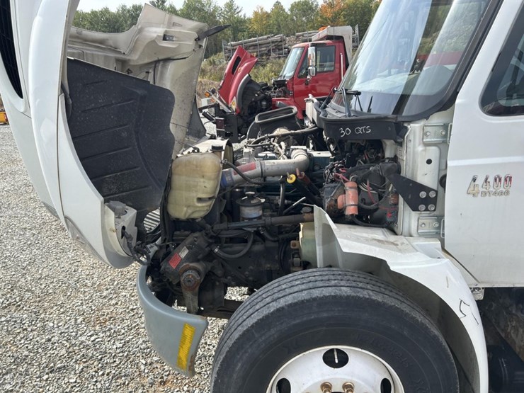 international-4000-image-79