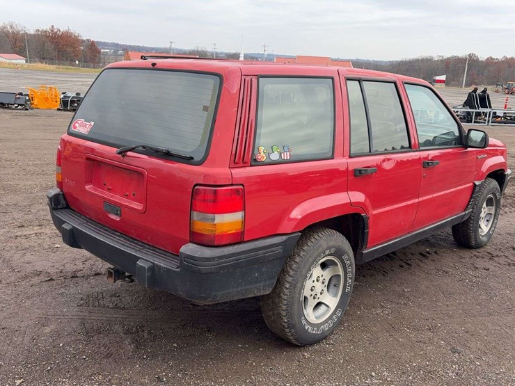 1994-jeep-grand-cherokee-image-3