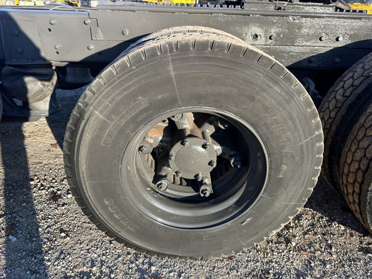 1996-mack-rd688s-image-61