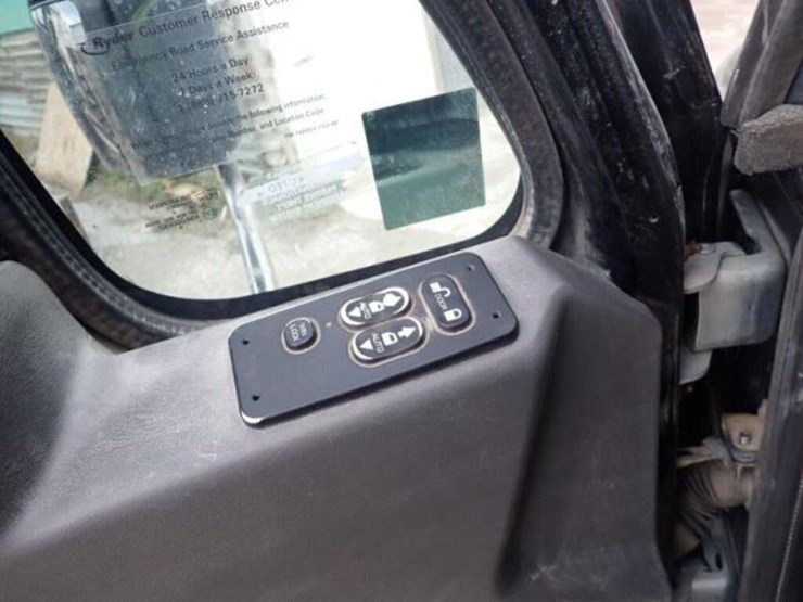 2011-international-4400-sba-image-30