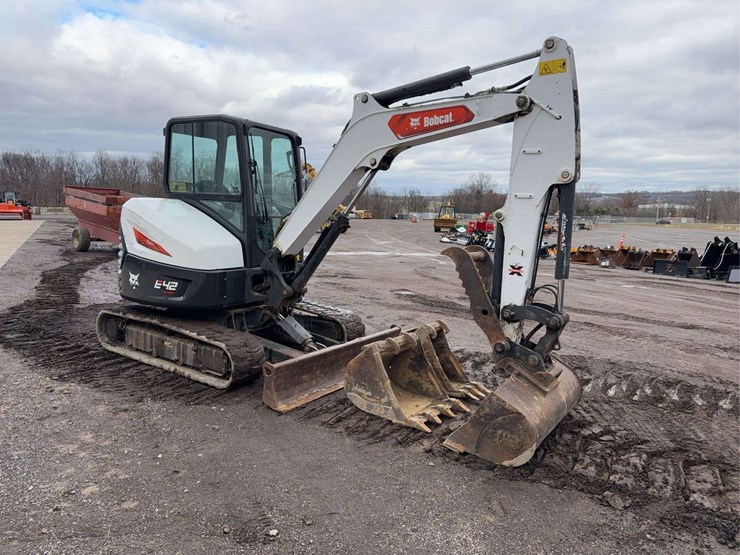 2020-bobcat-e42-image-2