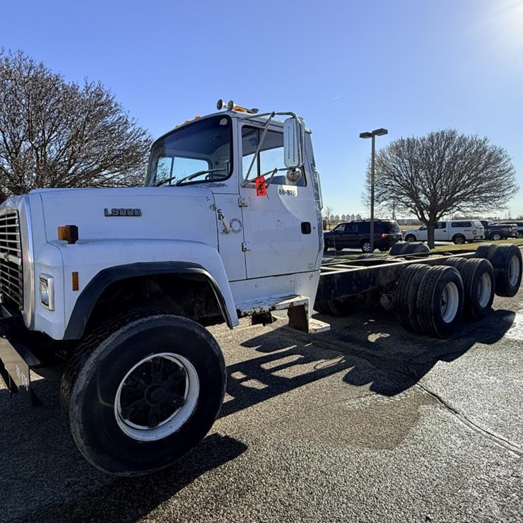 FORD L9000