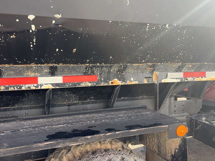 1968-international-f2000d-image-18