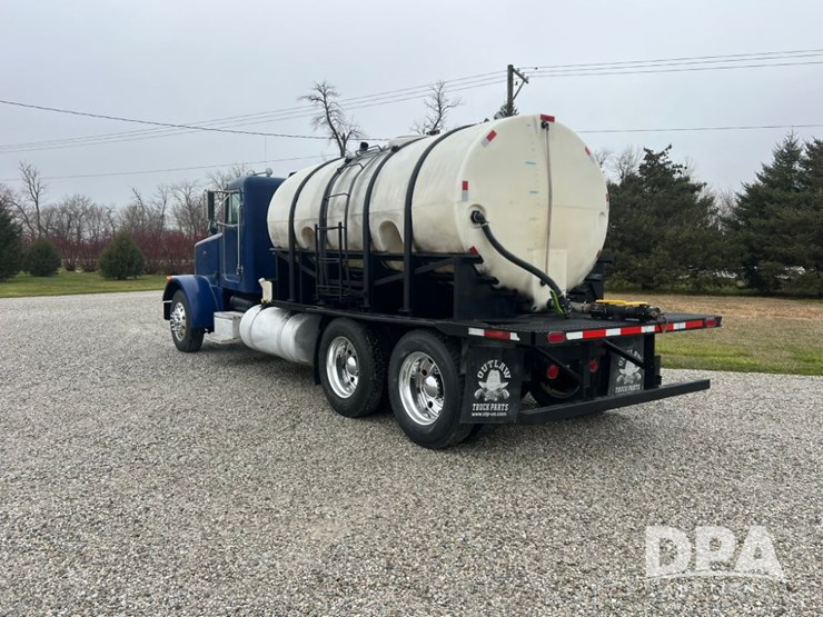 1989-peterbilt-378-image-6