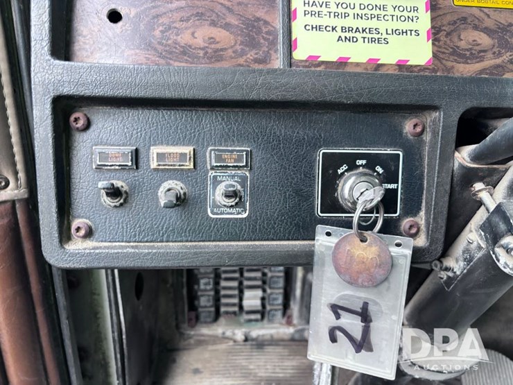 1995-kenworth-t800-image-96