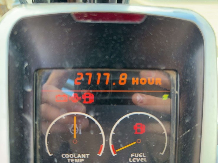 2016-bobcat-e85-image-66