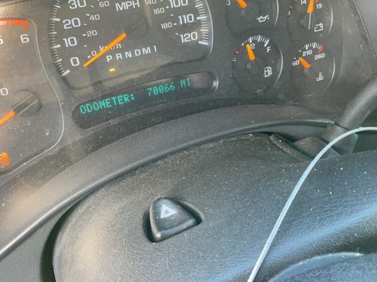 chevrolet-2500hd-image-8