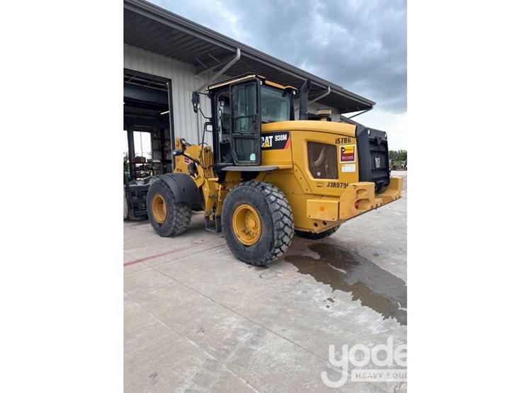 caterpillar-938m-image-3