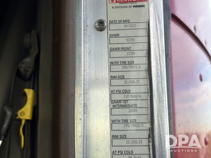 2014-kenworth-t660-image-86