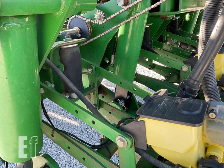 john-deere-1790-image-29