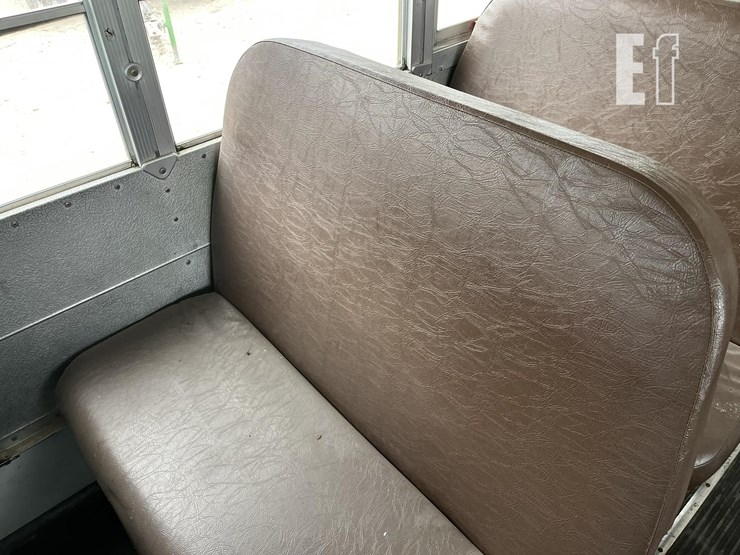 2001-gmc-b7-image-20