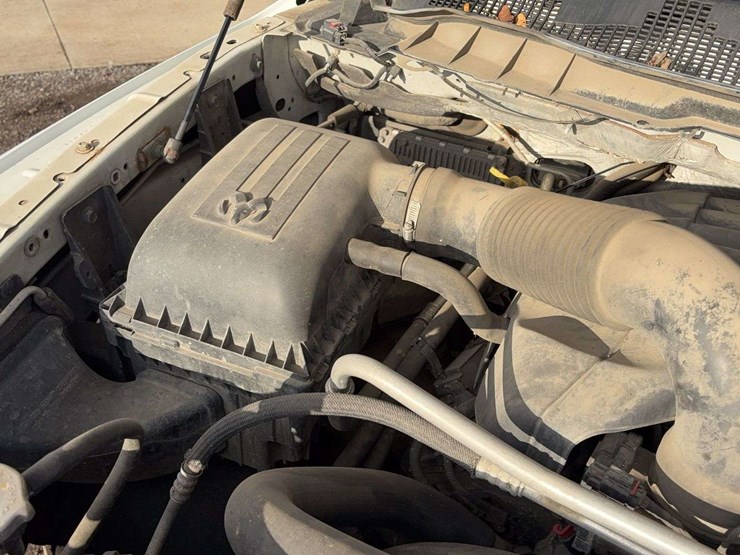 2014-dodge-ram-2500-image-15