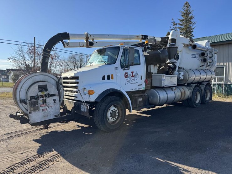 2002-vactor-2100-image-1