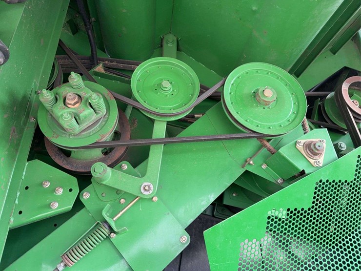 2013-john-deere-s670-image-70