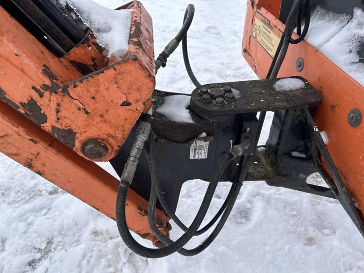 jlg-e300ajp-image-14