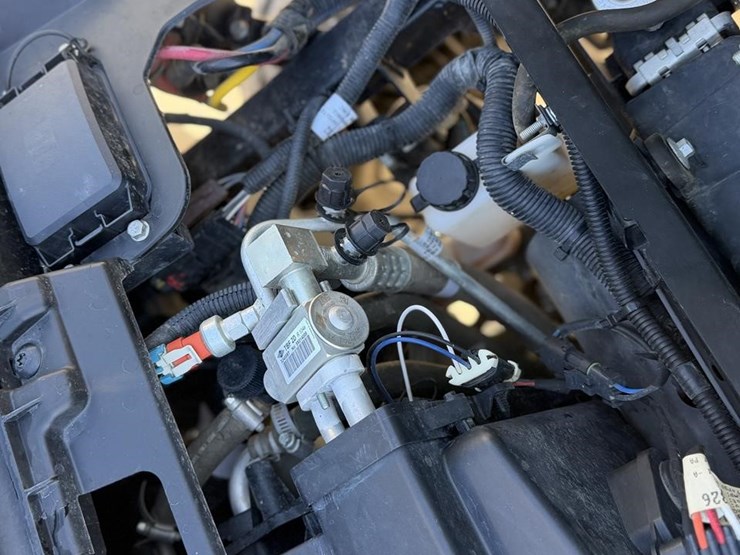 john-deere-gator-xuv-835m-image-31